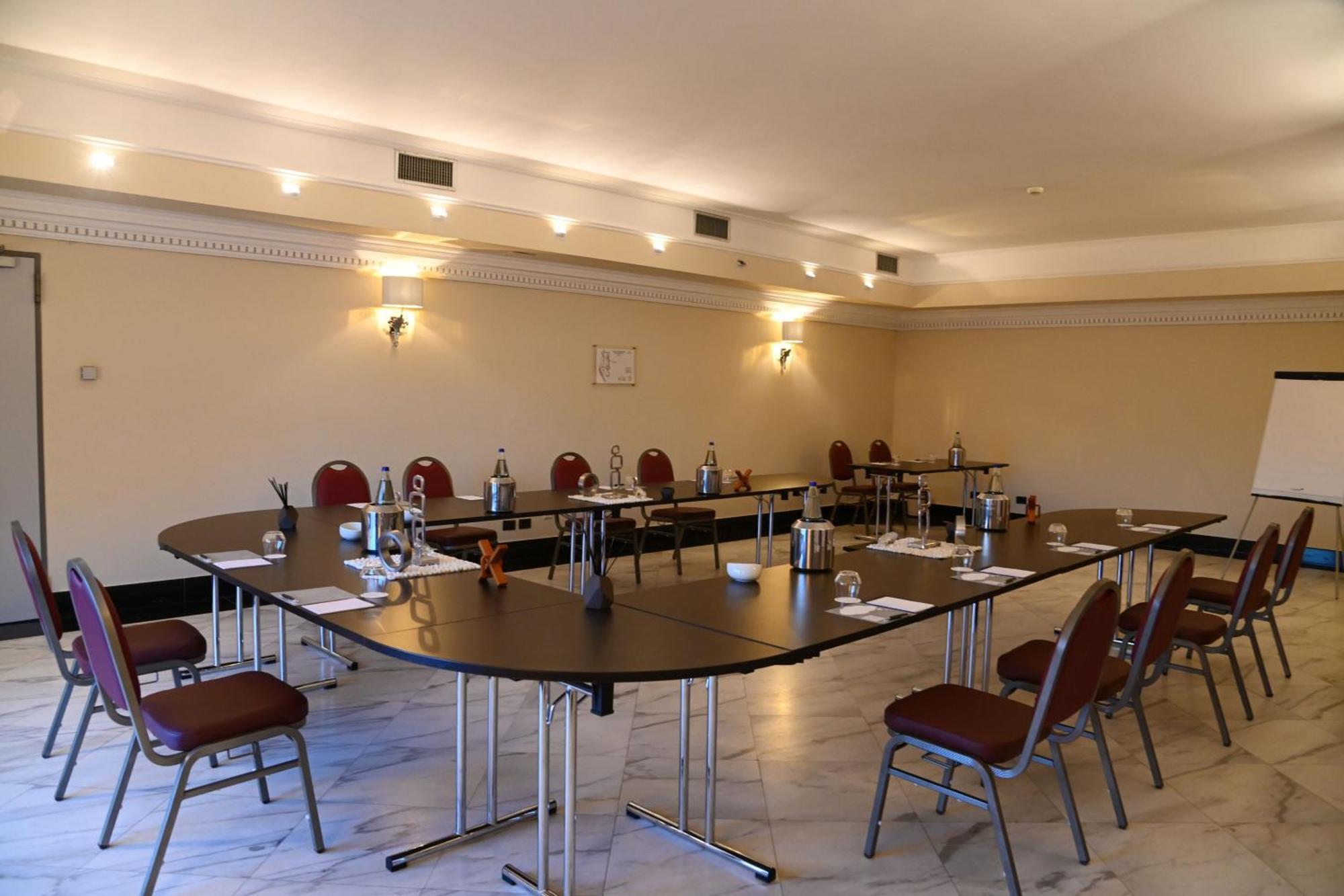 Renaissance Tuscany Il Ciocco Resort & Spa Barga Exterior photo