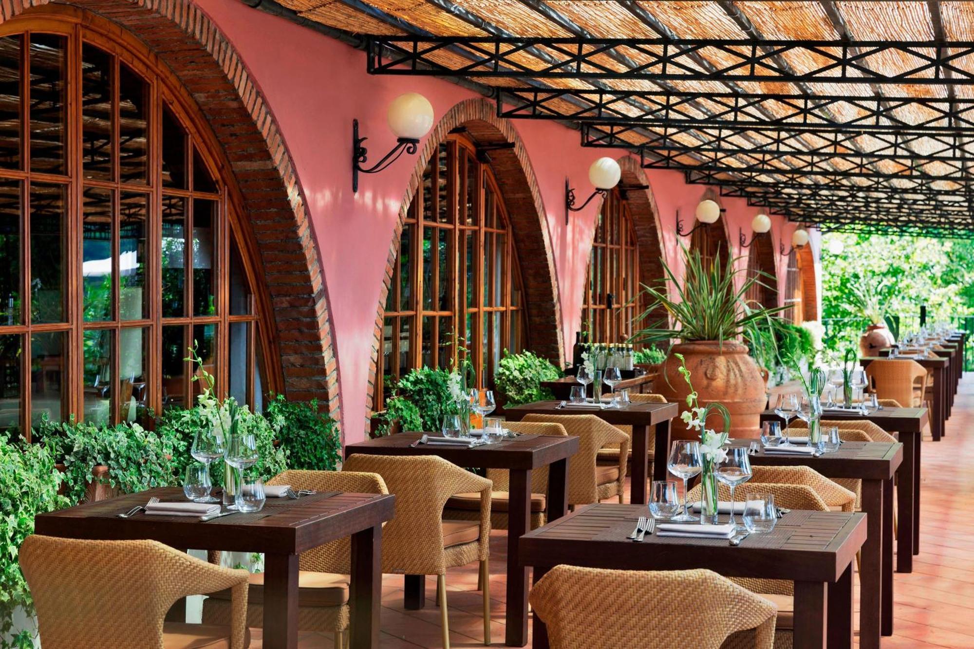 Renaissance Tuscany Il Ciocco Resort & Spa Barga Exterior photo