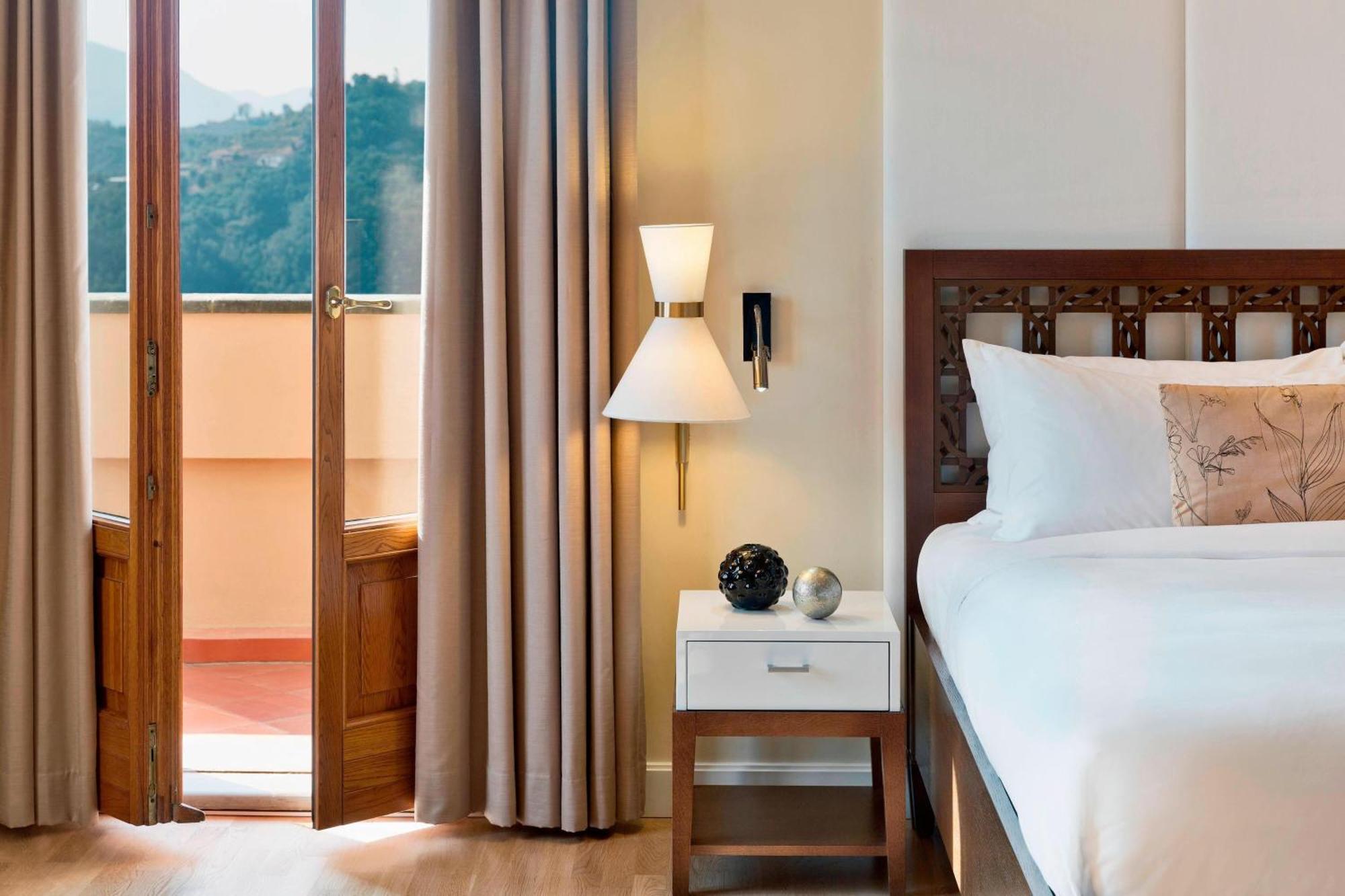 Renaissance Tuscany Il Ciocco Resort & Spa Barga Exterior photo